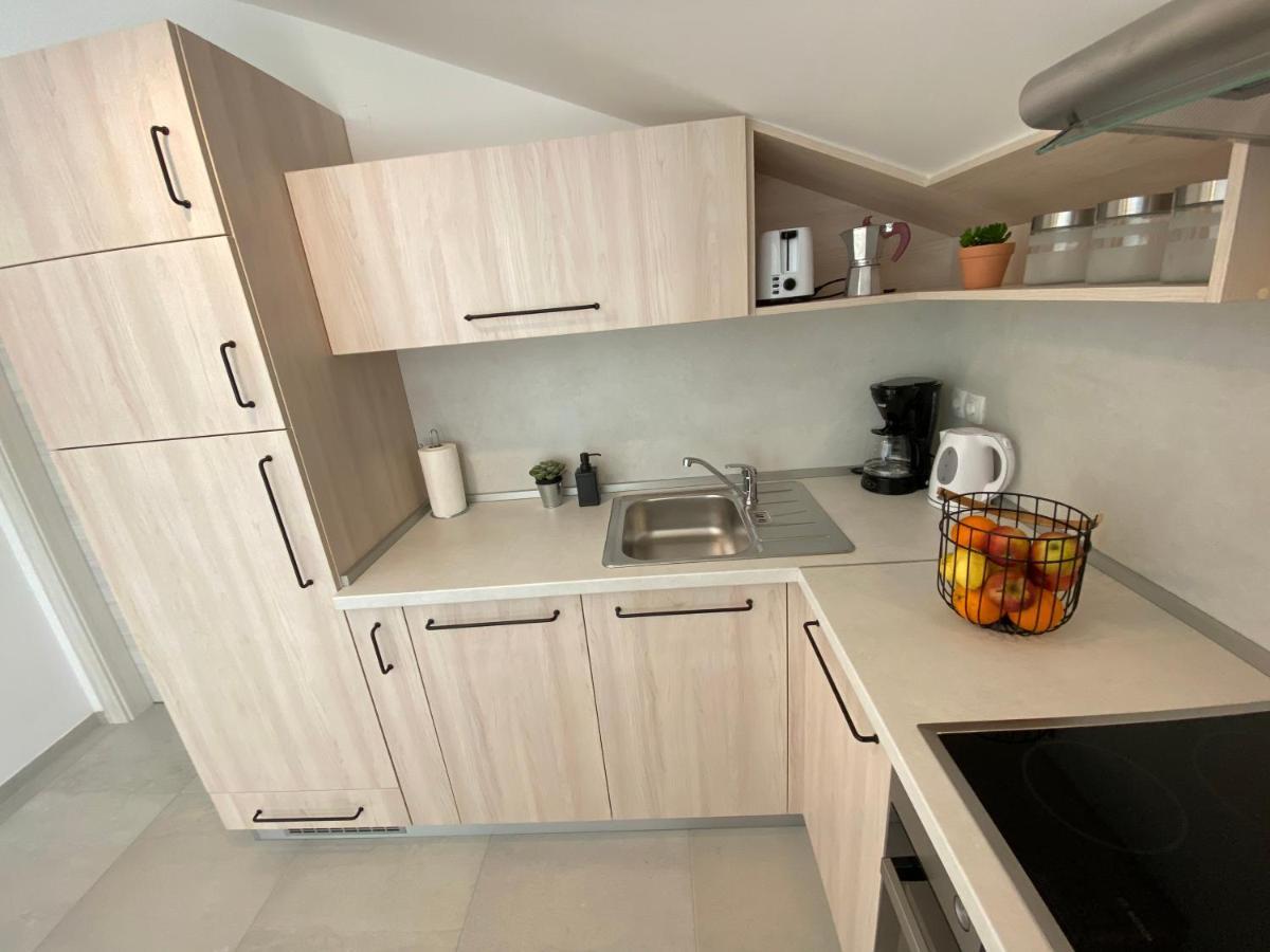 Apartment Vital Nerezine Εξωτερικό φωτογραφία